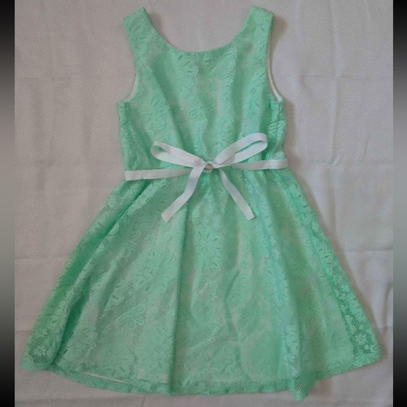 Girls size 8 George mint green crochet lace dress perfect spring easter dress - Picture 6 of 6